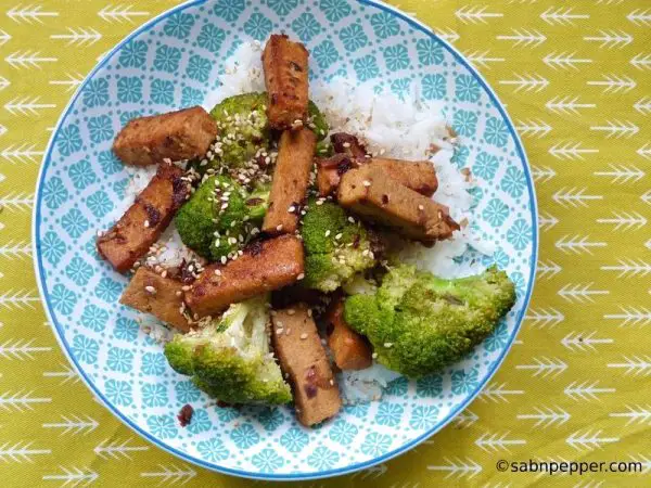 Tofu grillé brocolis et sésame recette de tofu grillé, brocolis et sésame